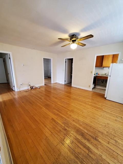 39 Beacon St, Fall River, MA 02721 photo 4