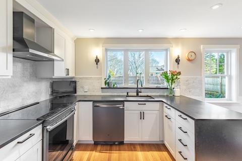 4 Abernathy Way, Marblehead, MA 01945 photo 9