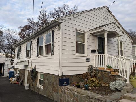 17 Mccarthy Rd, Lawrence, MA 01843 photo 2