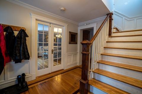 12 Hull St, Beverly, MA 01915 photo 12