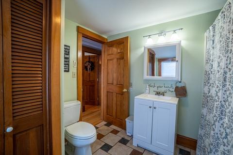 12 Hull St, Beverly, MA 01915 photo 13
