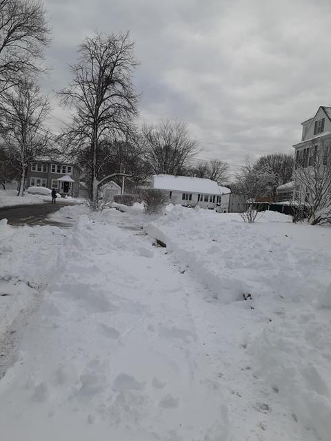 35 Benjamin St, Dedham, MA 02026 photo 3