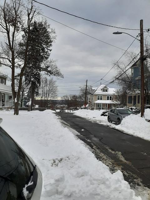35 Benjamin St, Dedham, MA 02026 photo 2