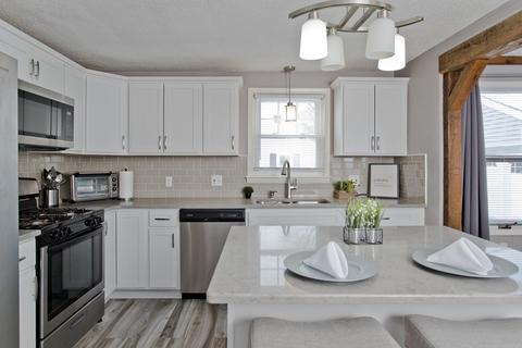 68 Cheyenne Rd, Springfield, MA 01109 photo 10