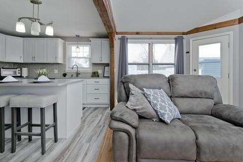 68 Cheyenne Rd, Springfield, MA 01109 photo 26