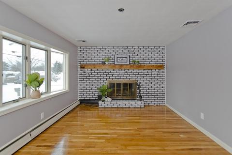 68 Cheyenne Rd, Springfield, MA 01109 photo 6