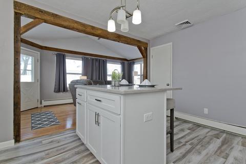 68 Cheyenne Rd, Springfield, MA 01109 photo 17