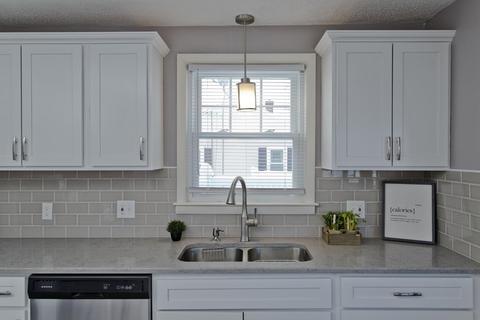 68 Cheyenne Rd, Springfield, MA 01109 photo 19