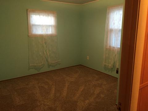 2 Oak Tree Ln, Webster, MA 01570 photo 9