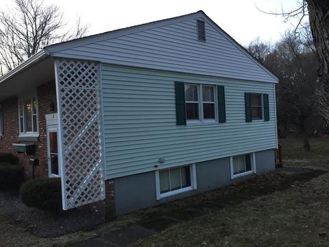 2 Oak Tree Ln, Webster, MA 01570 photo 3