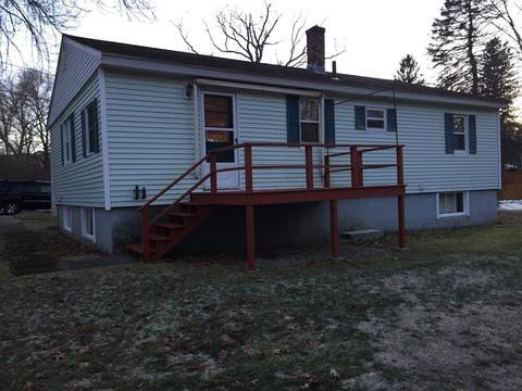 2 Oak Tree Ln, Webster, MA 01570 photo 4