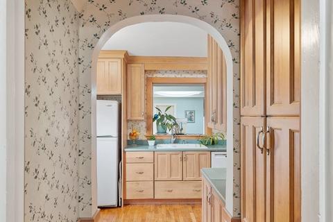 46 Starrett Ave, Athol, MA 01331 photo 4