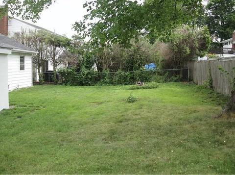 86 Emerson St, Springfield, MA 01118 photo 15