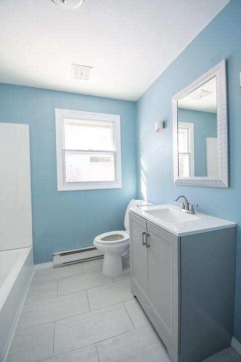 86 Emerson St, Springfield, MA 01118 photo 8