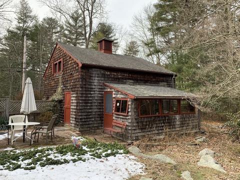 94 South St, Upton, MA 01568 photo 5