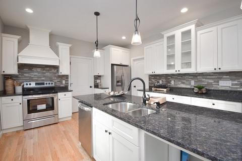 43 Elaine, Springfield, MA 01109 photo 5