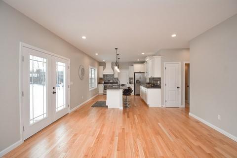 43 Elaine, Springfield, MA 01109 photo 9