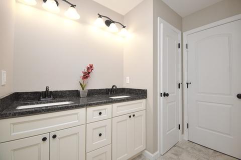 43 Elaine, Springfield, MA 01109 photo 17