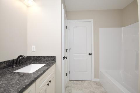 43 Elaine, Springfield, MA 01109 photo 18