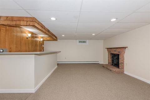 24 Forest St, Worcester, MA 01609 photo 28