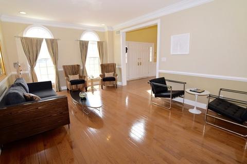 43 Cherokee Rd, Canton, MA 02021 photo 5