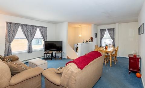 4 Lakeview Rd, Webster, MA 01570 photo 12