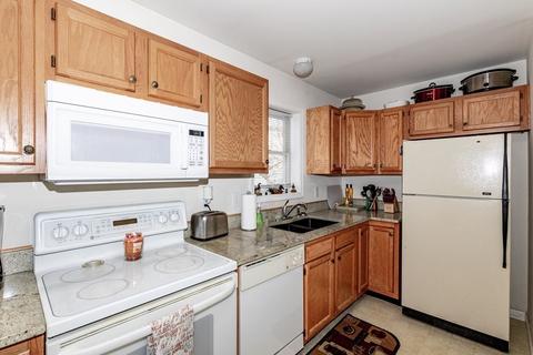 4 Lakeview Rd, Webster, MA 01570 photo 7