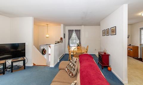 4 Lakeview Rd, Webster, MA 01570 photo 11