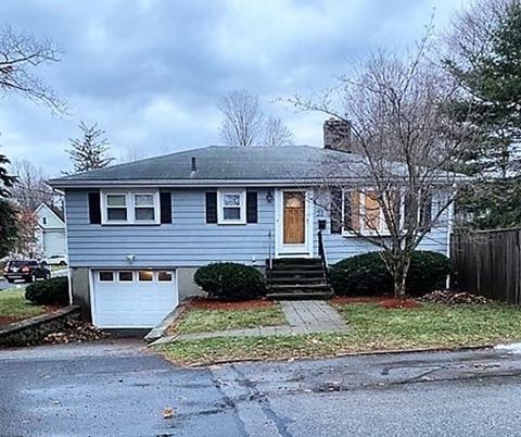 22 Hancock St, Reading, MA 01867 photo 1