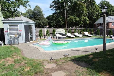 22 Hancock St, Reading, MA 01867 photo 20