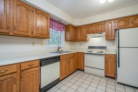 200 Lambert Ter #43, Chicopee, MA 01020 photo 14