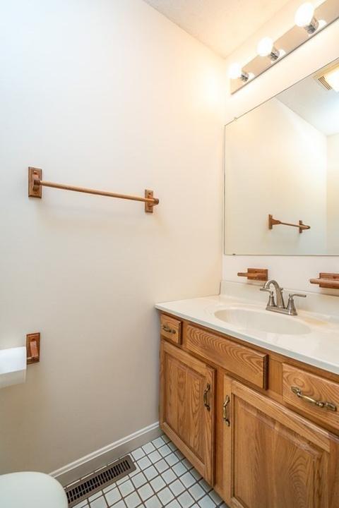 200 Lambert Ter #43, Chicopee, MA 01020 photo 18