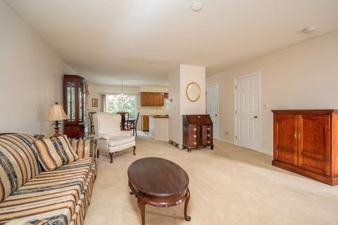 200 Lambert Ter #43, Chicopee, MA 01020 photo 6