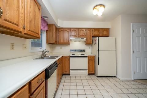 200 Lambert Ter #43, Chicopee, MA 01020 photo 13