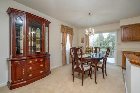 200 Lambert Ter #43, Chicopee, MA 01020 photo 7