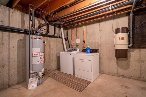 200 Lambert Ter #43, Chicopee, MA 01020 photo 32