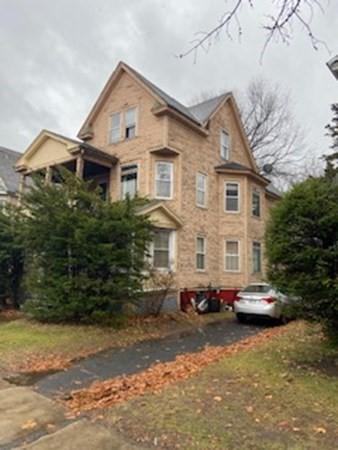 655 Sumner Ave, Springfield, MA 01118 photo 1