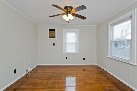 37 Greenleaf St, Chicopee, MA 01013 photo 13