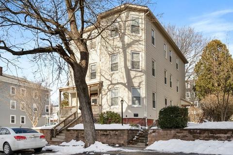11 Mars St, Worcester, MA 01607 photo 3