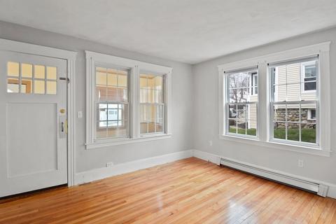 28 Delawanda Dr, Worcester, MA 01603 photo 4