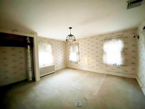 55 Bellevue Ave, Springfield, MA 01108 photo 8