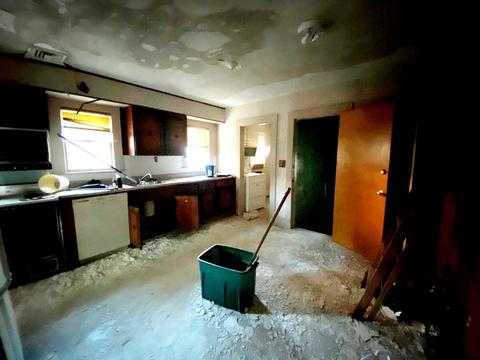 55 Bellevue Ave, Springfield, MA 01108 photo 6