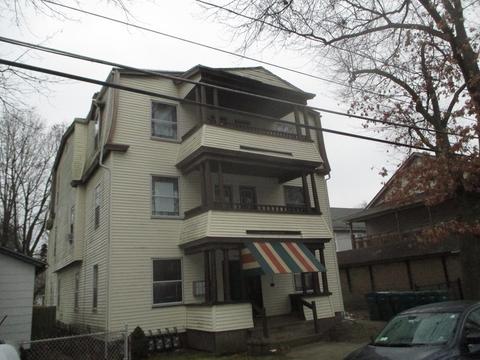 97 Holly St, Springfield, MA 01151 photo 1