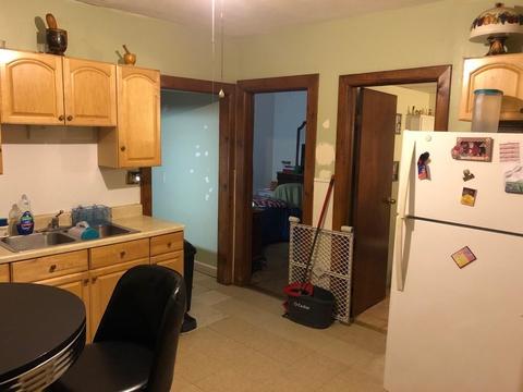 55 Oak St, Springfield, MA 01151 photo 12