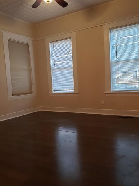 55 Tyler St, Springfield, MA 01109 photo 12