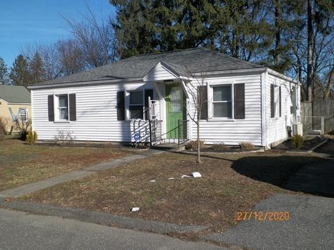 7 Oakview St, Worcester, MA 01605 photo 4