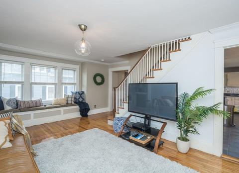 10 Ashburnham St, Worcester, MA 01605 photo 8