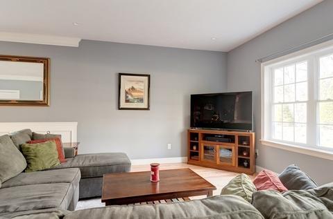 19 Hunters Ct, Sutton, MA 01590 photo 6