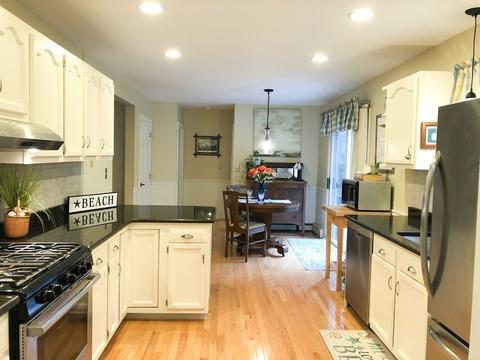 16 Weldons Rd, Bourne, MA 02532 photo 6