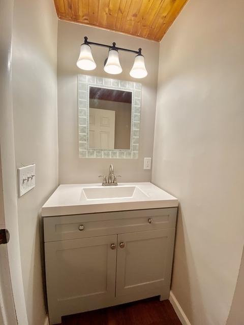 208 Wrentham Rd, Springfield, MA 01119 photo 13